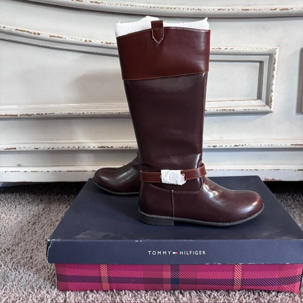 Tommy Hilfiger Andrea Hunter Riding Boots Girls Size 2 Dark Brown Cognac NIB